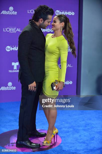 Fabian Rios and Yuly Ferreira arrive at Telemundo's 2017 'Premios Tu Mundo' at American Airlines Arena on August 24, 2017 in Miami, Florida.