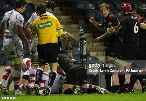 Edinburgh's Fraser McKenzie scores the first try during the Magners League match at Murrayfield Stadium, Edinburgh.