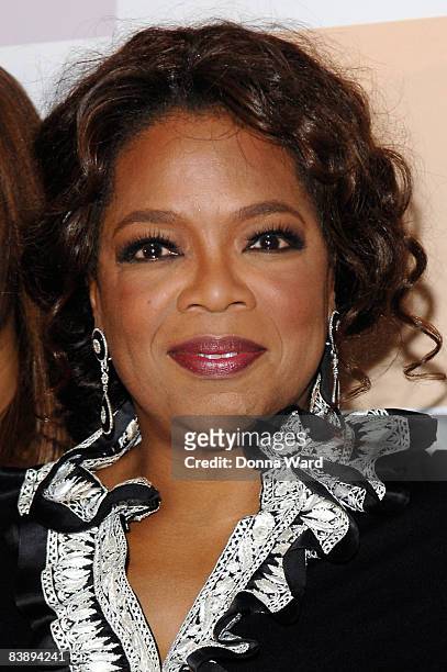 Broadcaster Oprah Winfrey attends a celebration of Susan Taylor's 37 Years at Essence magazine at ESPACE on December 2, 2008 in New York City.