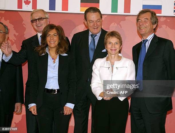 French employers association Medef head Laurence Parisot poses along with business leaders prior to the start of a "G8 business leaders meeting" at...