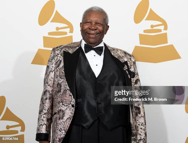 Musician B.B. King poses in the press room during the Grammy Nominations concert live held at the Nokia Theatre LA Live on December 3, 2008 in Los...
