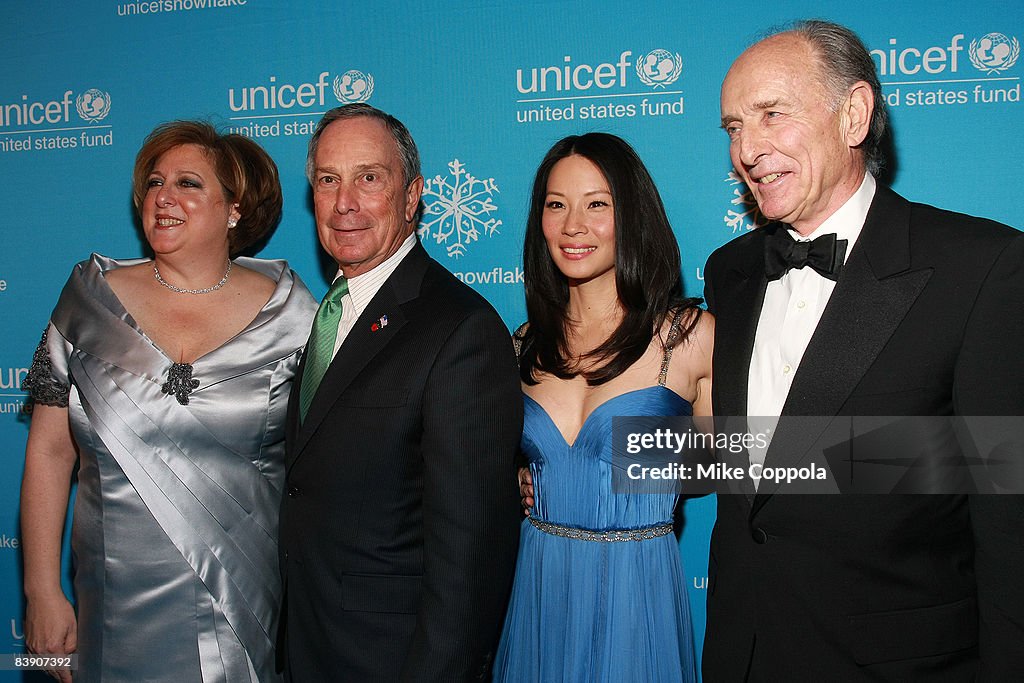 2008 UNICEF Snowflake Ball