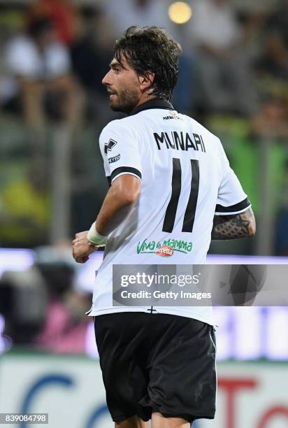 Gianni Munari of Parma Calcio in action during the Serie B match between Parma Calcio and US Cremonese on August 25, 2017 in Parma, Italy.