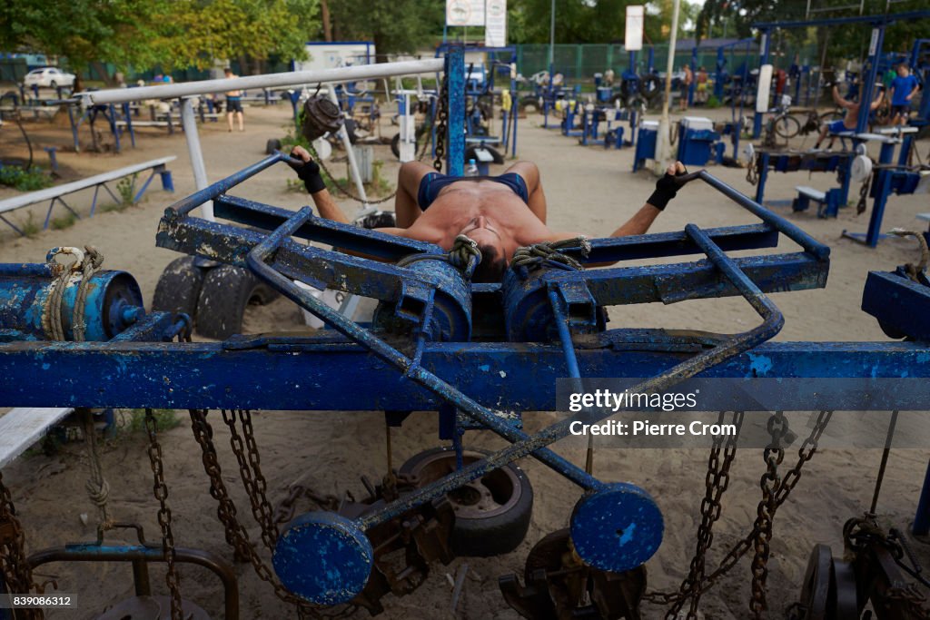 Body Builders Train At Kachalka Open Air Scrap Metal Gym