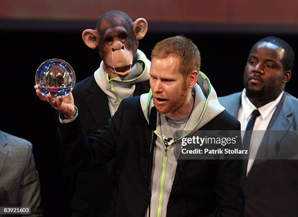 Peter Fox receives the trophy during the 1 Live Krone Awards 2008 on December 04, 2008 in Bochum, Germany.