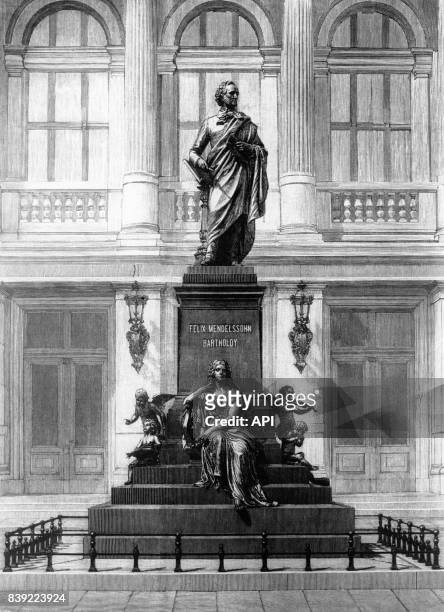 Le monument du compositeur allemand Felix Mendelssohn, devant la Salle des Concerts de Leipzig, en Allemagne.