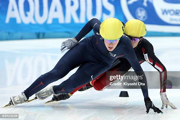 Katherine Reutter of the U.S. And Kalyna Roberge of Canada compete in the Ladies 1000m heat during the Samsung ISU World Cup Short Track 2008/2009...