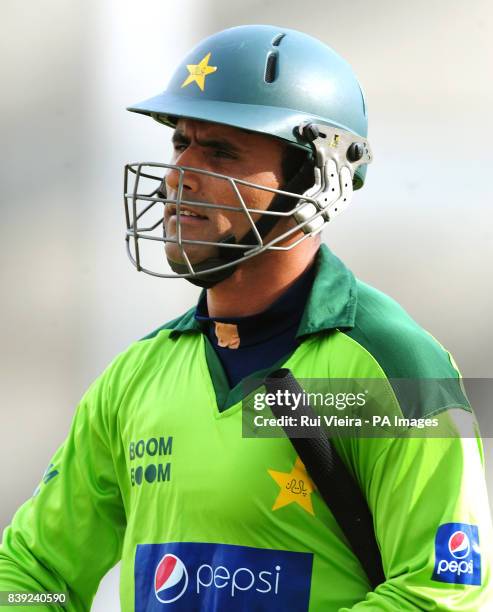 A Razaq Rind 121 T A Razzaq Stock Photos, High-Res Pictures, and Images - Getty Images