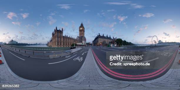 360° panoramic view of the westminster palace and big ben, london - 360 uk stock-fotos und bilder