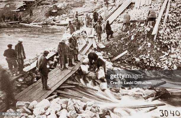 Construction of the White Sea-Baltic Canal . The canal was constructed between 1931 and 1933 by forced labor of Gulag inmates. According to official...