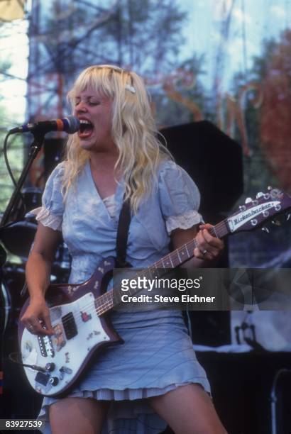 Kat Bjelland, lead singer for the group Babes in Toyland, singing at Lollapalooza in Waterloo, New Jersey, 1993. United States.
