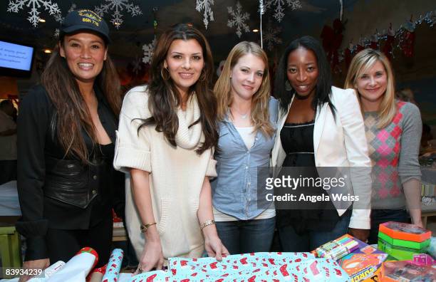 Actresses Tia Carrere, Ali Landry, Melissa Joan Hart, Dawn Ballard and Kellie Martin attend the Baskin Robbins "Wrapped With A Bow" event at Giggles...