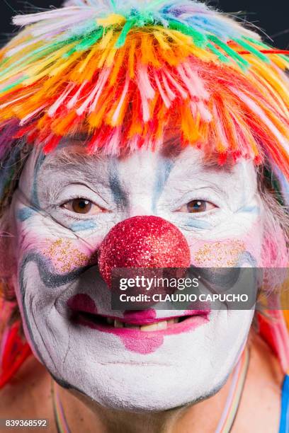 the clown - capucha stock-fotos und bilder