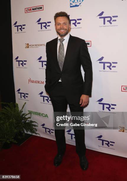 Comedian Joel McHale attends the fourth annual Tyler Robinson Foundation gala benefiting families affected by pediatric cancer at Caesars Palace on...