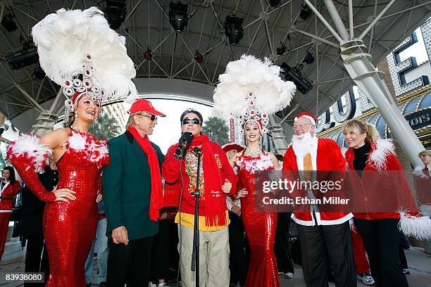 Showgirl Heather Remillard, illusionists Siegfried Fischbacher and Roy Horn, showgirl Brooke Opheim, Las Vegas Mayor Oscar Goodman and Opportunity...