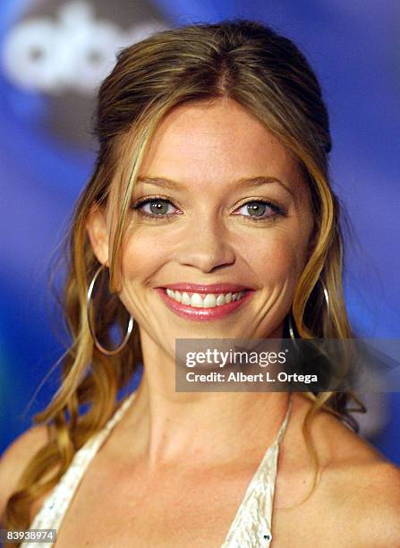 Amanda Detmer