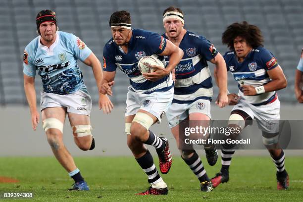 Ben Nee-Nee of Auckland makes a break during the round two Mitre 10 Cup match between Auckland and Northland at Eden Park on August 26, 2017 in...