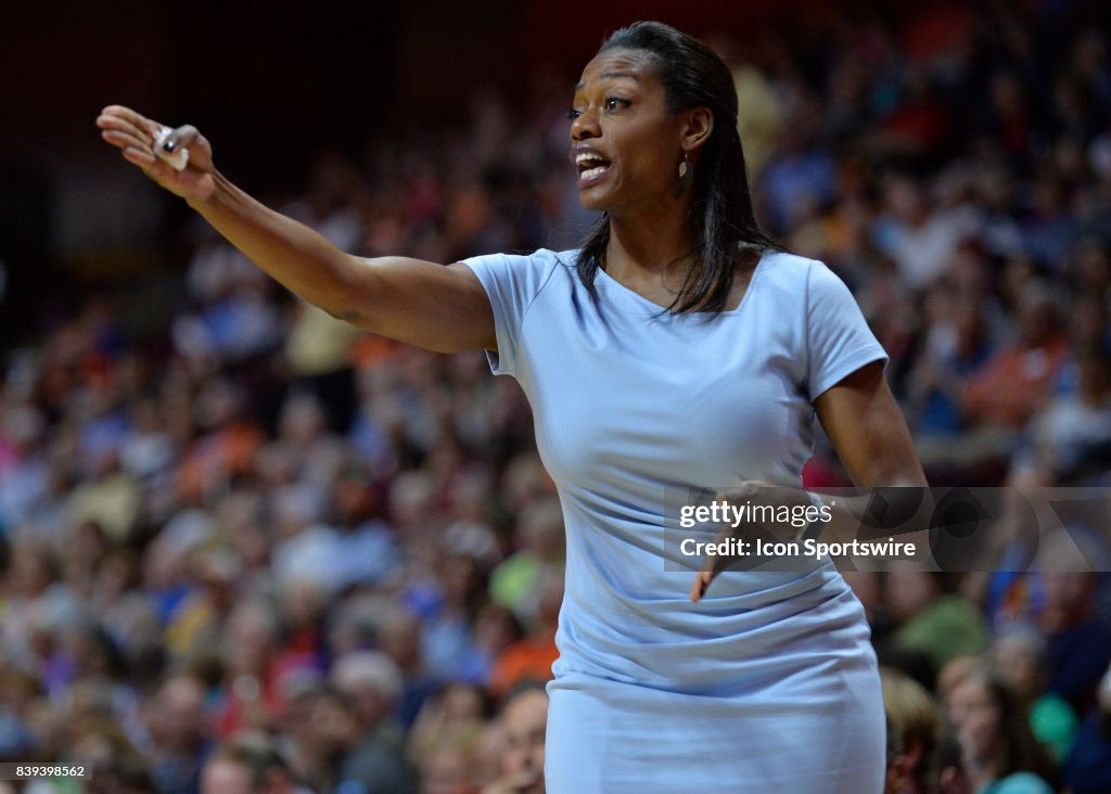 WNBA: AUG 25 Chicago Sky at Connecticut Sun