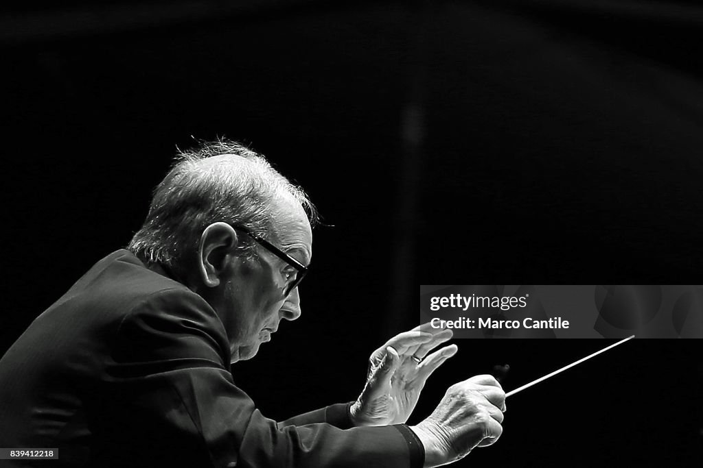 Ennio Morricone in concert, with the orchestra Roma...