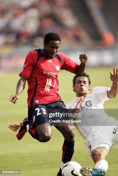 Duel Abdul KADER KEITA / HILTON - Lille / Lens - - 2eme journee de Ligue 1 -