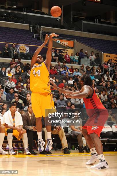 Dwayne Mitchell of the Los Angeles D-Fenders shoots during the game against the Tulsa 66ers at Staples Center on December 7, 2008 in Los Angeles,...