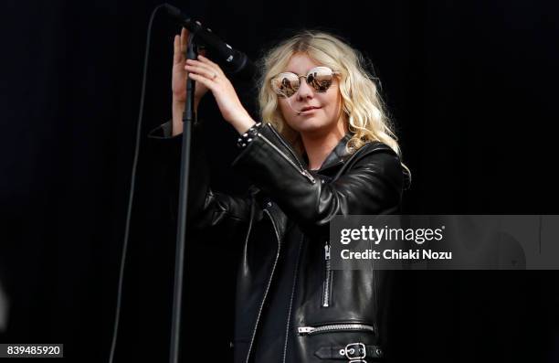 Taylor Momsen of The Pretty Reckless performs at Reading Festival at Richfield Avenue on August 26, 2017 in Reading, England.