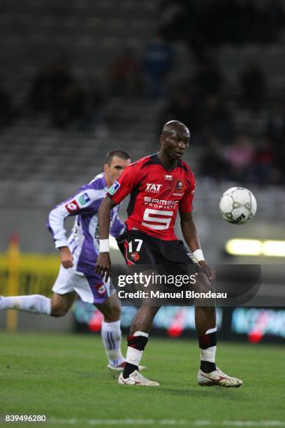 Stephane MBIA ETOUNDI - Toulouse / Rennes - - 15eme journee de Ligue 1 -