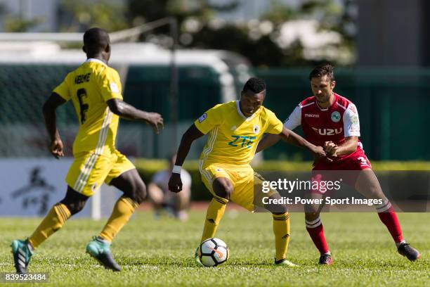 Awal Mahama of Hong Kong Pegasus fights for the ball with Shay Phillip Spitz of Kwoon Chung Southern during the Kwoon Chung Southern vs Hong Kong...