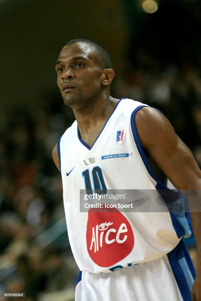 Jon Linehan John LINEHAN - Paris Basket Racing / Pau Orthez - 17eme journee de ...
