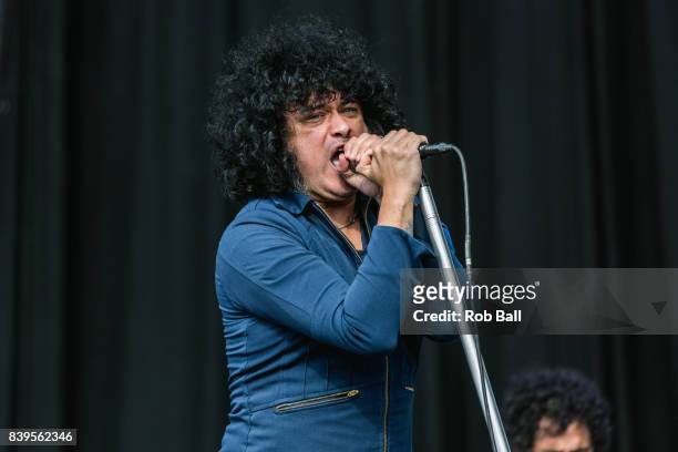 Cedric Bixler from At the Drive In performs at Reading Festival at Richfield Avenue on August 26, 2017 in Reading, England.