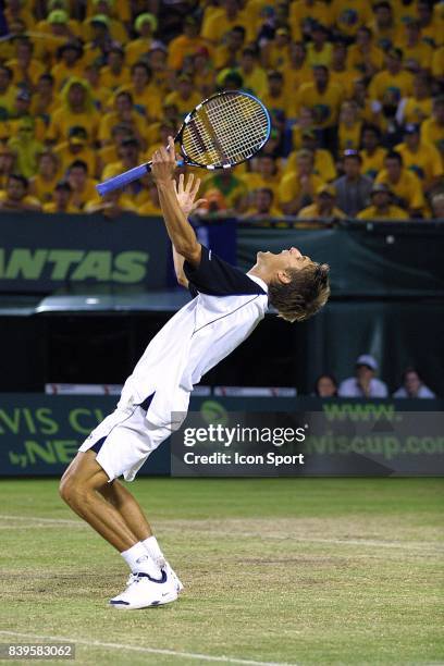 Nicolas ESCUDE - Victoire - - 4eme simple - Australie / France - Finale Coupe Davis 2001 - Melbourne -