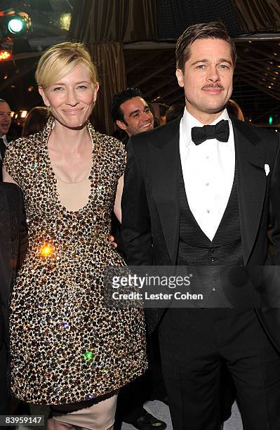 Actors Cate Blanchett and Brad Pitt arrive on the red carpet for the Los Angeles premiere of "The Curious Case Of Benjamin Button" at the Mann's...