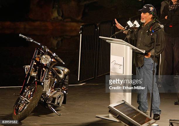 Daredevil Robbie Knievel speaks at the debut of the newly-redesigned volcano attraction in front of The Mirage Hotel & Casino December 8, 2008 in Las...