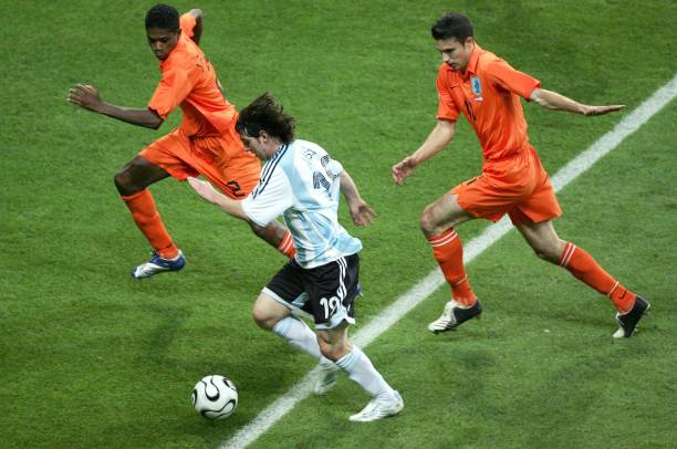 Lionel MESSI - Argentine / Pays Bas - - Coupe du Monde 2006 -