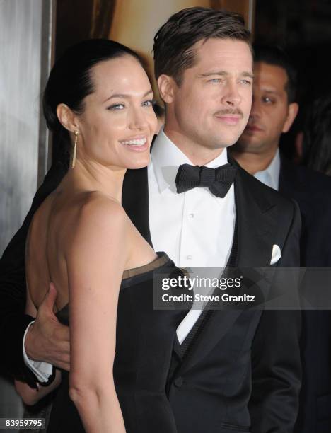 Angelina Jolie and Brad Pitt arrives at the Los Angeles premiere of "The Curious Case Of Benjamin Button" at the Mann's Village Theater on December...