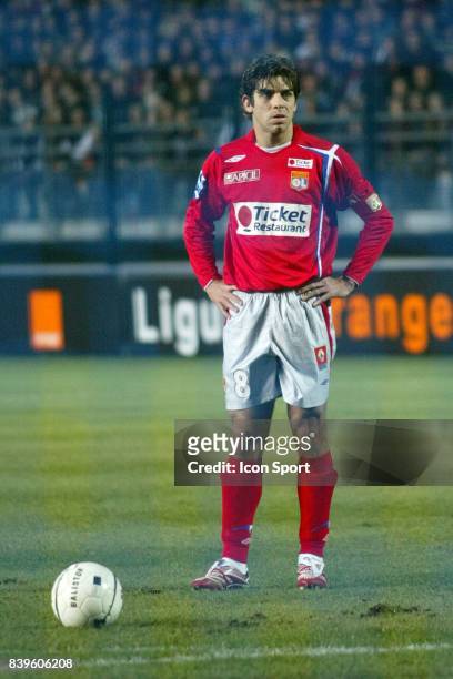 Coup Franc de JUNINHO - - Troyes / Lyon - 23 eme journee de Ligue 1,