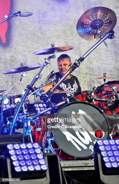 Ray Luzier of Korn performs on stage during Day 2 of the Reading Festival at Richfield Avenue on August 26, 2017 in Reading, England.