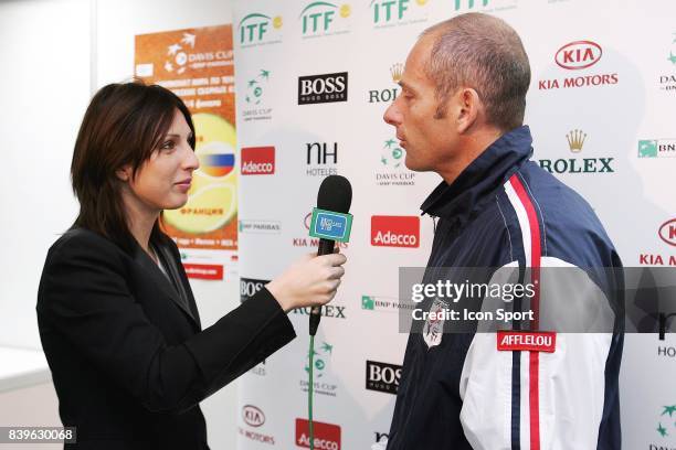 Anastasia MYSKINA / Guy FORGET - - Tirage au sort - Russie / France - Coupe Davis,