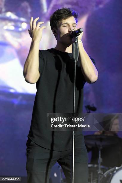 Wincent Weiss performs during the 'Stars for Free' open air festival by 104.6 RTL radio station at Kindl-Buehne Wuhlheide on August 26, 2017 in...