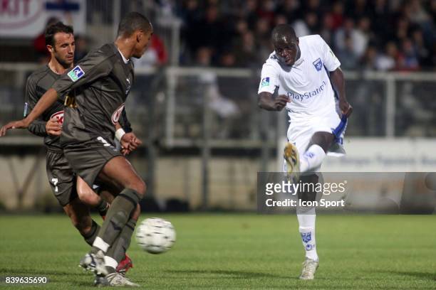 Kanga AKALE - 07.04.07 - Auxerre / Bordeaux - 31eme Journee de Ligue 1,