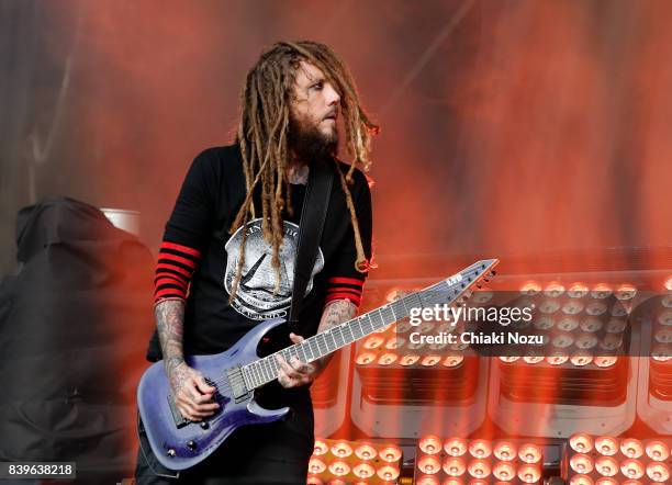 Brian Welch of Korn performs at Reading Festival at Richfield Avenue on August 26, 2017 in Reading, England.