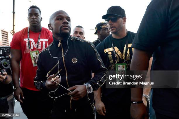 Floyd Mayweather Jr. Arrives at the arena for his super welterweight boxing match against Conor McGregor on August 26, 2017 at T-Mobile Arena in Las...