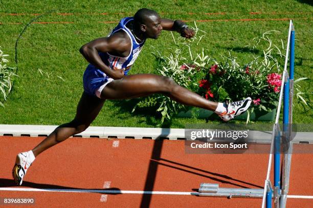 Ladji DOUCOURE - 110m haies - - Decanation 2007 - Stade Charlety - Paris -