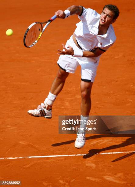 Paul Henri MATHIEU - - Roland Garros 2007 - Jour 7,