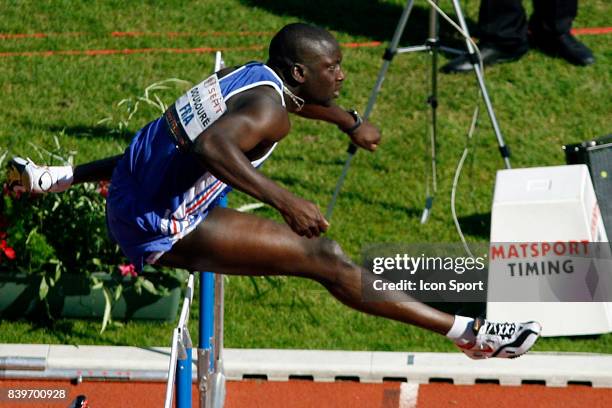 Ladji DOUCOURE - 110m haies - - Decanation 2007 - Stade Charlety - Paris -