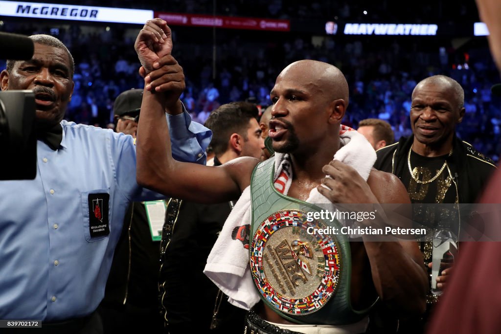 Floyd Mayweather Jr. v Conor McGregor