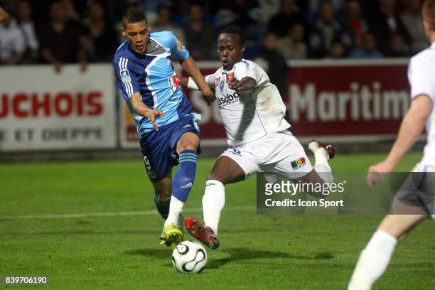 Guillaume HOARAU / Eloge ENZA - - Le Havre / Troyes - 8 eme journee de Ligue 2,