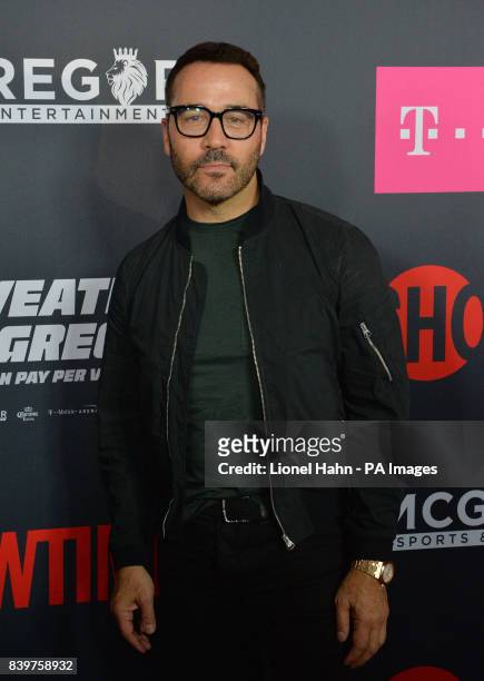Jeremy Piven attends the Floyd Mayweather Jr v Conor McGregor fight at the T-Mobile Arena, Las Vegas.
