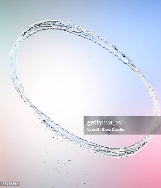 circle of water on pastel back - circle water ストックフォトと画像