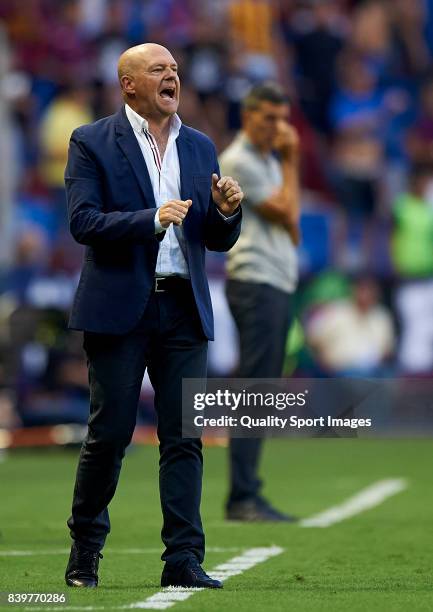 Deportivo La Coruna manager, Pepe Mel reacts during the La Liga match between Levante and Deportivo La Coruna at Ciutat de Valencia on August 26,...